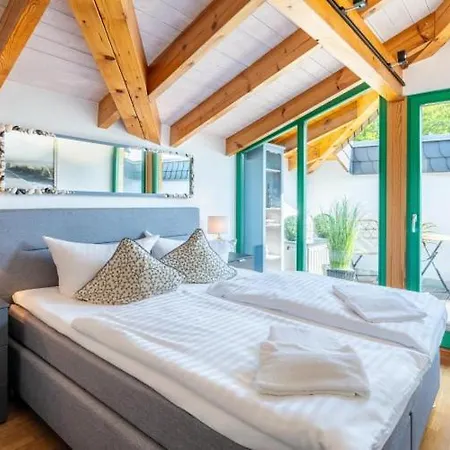Gemuetl. Mit Dachterrasse, Wlan, Kostenl. Stellplatz - Adults Only! アパート